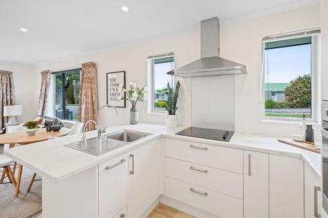 Photo of property in 21 Arawa Street, Shirley, Christchurch, 8013