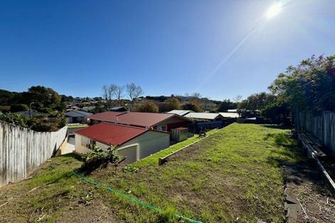 Photo of property in 17 Heaphy Street, Westown, New Plymouth, 4310