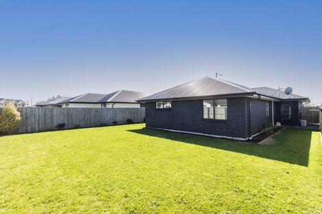 Photo of property in 66 Broadway Parade, Rolleston, 7615