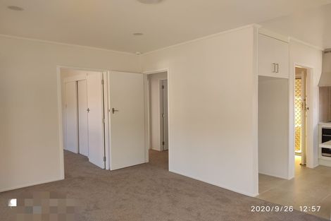 Photo of property in 1/4 Lynn Road, Bayview, Auckland, 0629