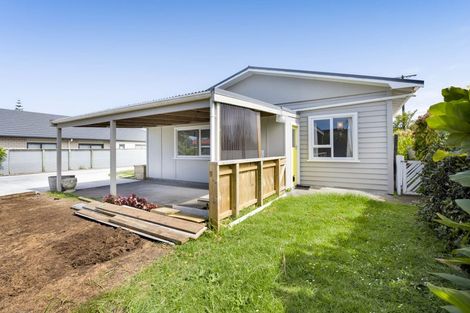 Photo of property in 23 Layard Street, Opunake, 4616