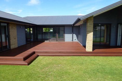 Photo of property in 8 Henderson Drive, Alexandra, 9320