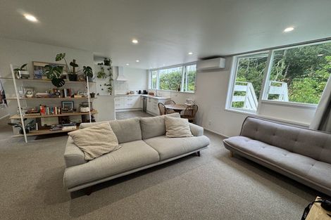 Photo of property in 4/15 Upper Lewisville Terrace, Thorndon, Wellington, 6011