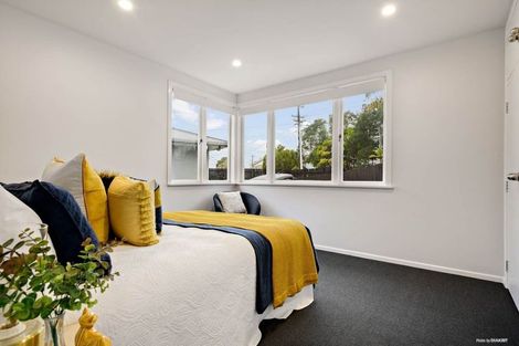 Photo of property in 45 Mcclintock Road, Massey, Auckland, 0614