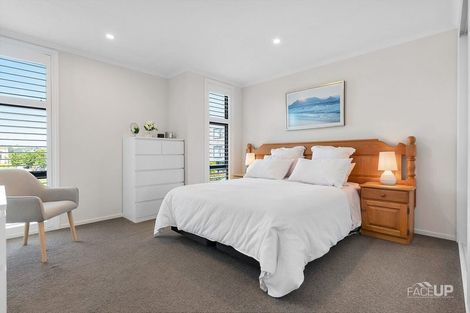 Photo of property in 36 Tuatua Road, Hobsonville, Auckland, 0616