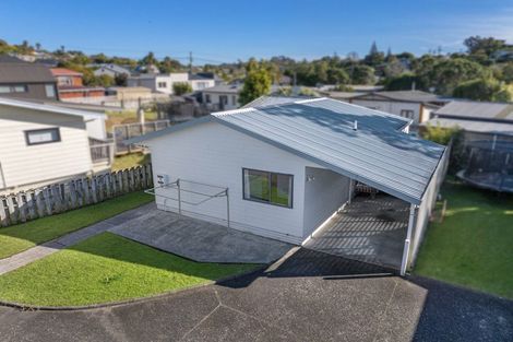 Photo of property in 2/100 Brightside Road, Stanmore Bay, Whangaparaoa, 0932
