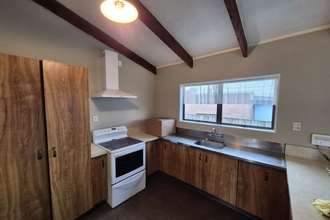 Photo of property in 16 Clive Road, Katikati, 3129
