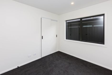 Photo of property in 7 Thornbury Lane, Timberlea, Upper Hutt, 5018