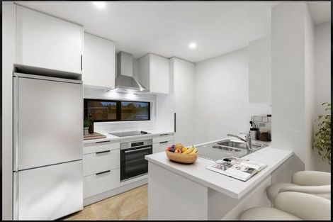 Photo of property in 2/7 Allen Road, Mount Wellington, Auckland, 1060