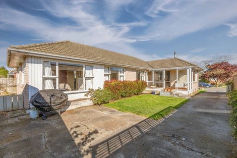 Photo of property in 21 Norrie Street, Redwood, Christchurch, 8051
