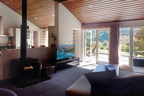 Photo of property in 25 Marsack Road, Taumarunui, 3992