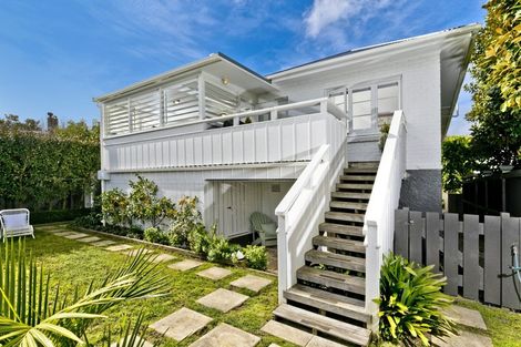 Photo of property in 23 Mays Street, Devonport, Auckland, 0624