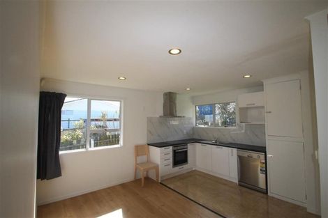 Photo of property in 12 St Margaret Place, West Harbour, Auckland, 0618
