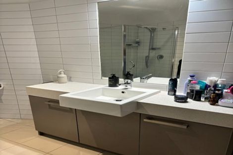 Photo of property in Bella Vista, 2b/84 Gunner Drive, Te Atatu Peninsula, Auckland, 0610