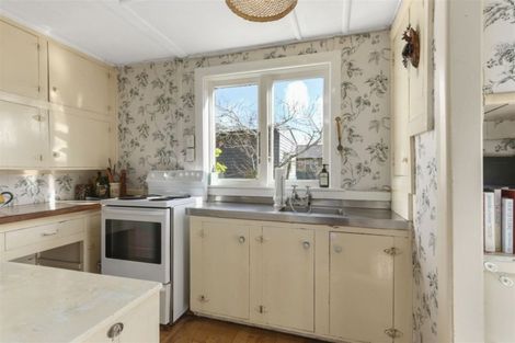 Photo of property in 743 Swanson Road, Swanson, Auckland, 0612