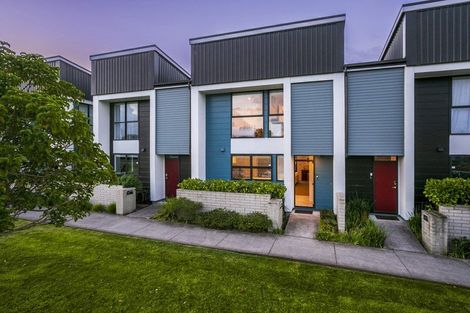 Photo of property in 12 Rangihina Road, Hobsonville, Auckland, 0616