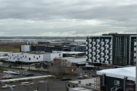 Photo of property in The Imperial Gardens Apartments, 722/135 Hobson Street, Auckland Central, Auckland, 1010
