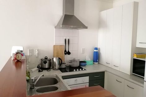 Photo of property in Terrace Heights Apartments, 10c/163 The Terrace, Wellington Central, Wellington, 6011