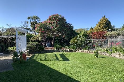 Photo of property in 5 Windsor Avenue, Waikanae, 5036