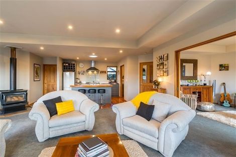 Photo of property in 2 Crossan Terrace, Mosgiel, 9092