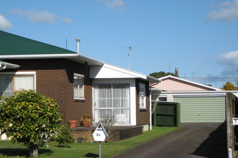 Photo of property in 5 Massey Street, Westown, New Plymouth, 4310