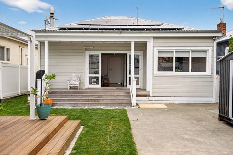 Photo of property in 188 Wellesley Road, Napier South, Napier, 4110