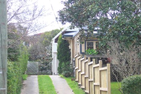 Photo of property in 121b Valley Road, Mount Maunganui, 3116