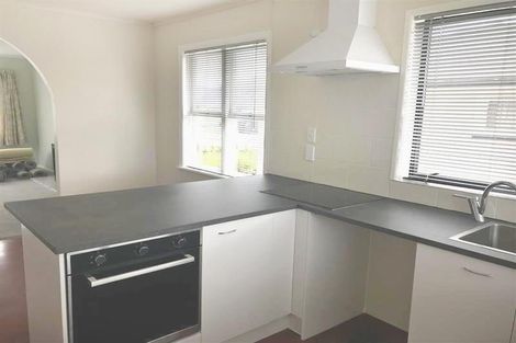 Photo of property in 6 Tindall Crescent, Otara, Auckland, 2023