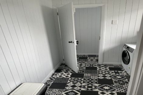 Photo of property in 177 Gladstone Road, Dalmore, Dunedin, 9010