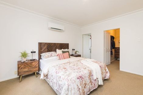 Photo of property in 15 Phoenix Avenue, Hokowhitu, Palmerston North, 4410