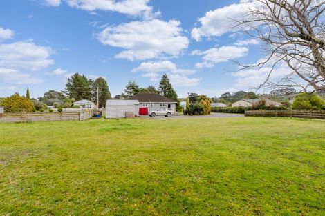 Photo of property in 25 Stanly Street, Eketahuna, 4900