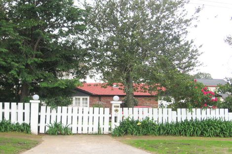 Photo of property in 42 Hinewa Road, Otumoetai, Tauranga, 3110