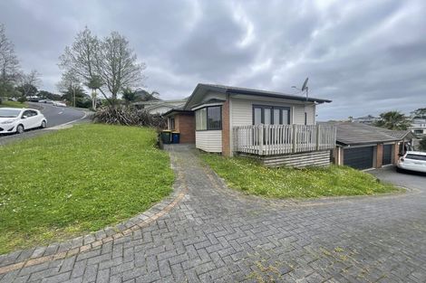 Photo of property in 14 Virginia Street, Henderson, Auckland, 0612