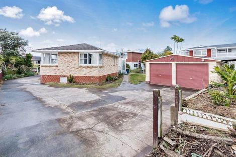 Photo of property in 7 Alice Place, Hillcrest, Auckland, 0627