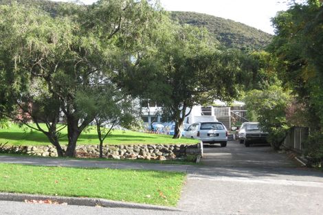 Photo of property in 210 Rata Street, Naenae, Lower Hutt, 5011