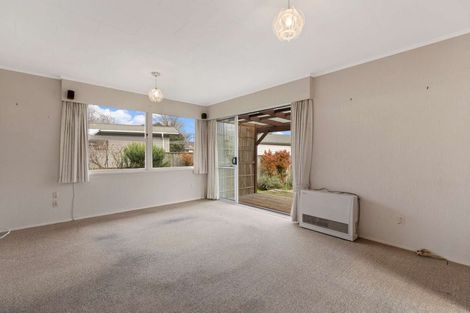 Photo of property in 9 Browning Crescent, Owhata, Rotorua, 3010