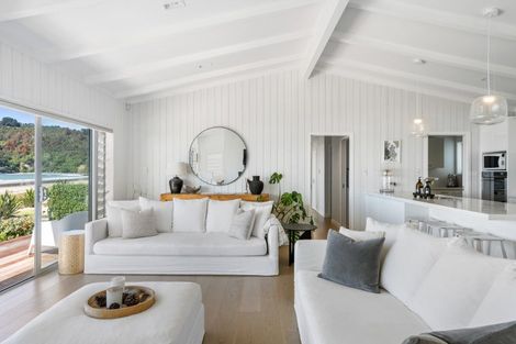 Photo of property in 212 Tangaroa Road, Whangamata, 3620