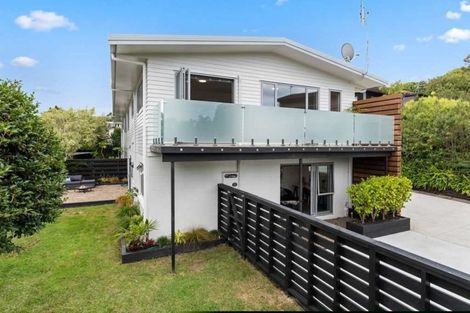 Photo of property in 1/11 Noumea Place, Mairangi Bay, Auckland, 0630