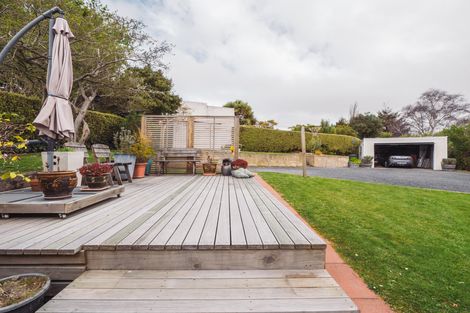 Photo of property in 17 Scotland Terrace, Green Island, Dunedin, 9018