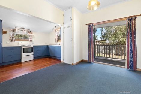 Photo of property in 5 Mangaroa Hill Road, Clouston Park, Upper Hutt, 5018