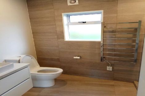 Photo of property in 15 Beacon Avenue, Campbells Bay, Auckland, 0630