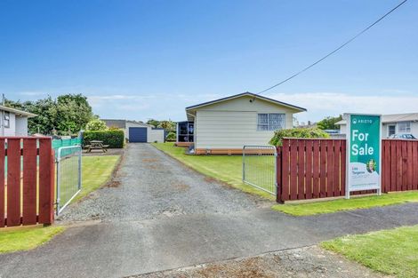 Photo of property in 25 Kapuni Street, Manaia, 4612
