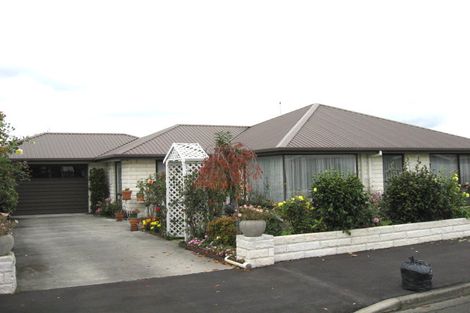 Photo of property in 2 Tulloch Place, Papanui, Christchurch, 8052