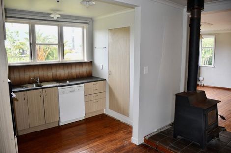 Photo of property in 129 Waverley Street, Karamea, 7893