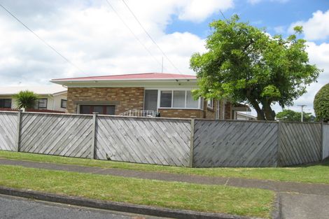 Photo of property in 34 Lawrie Avenue, Pukekohe, 2120