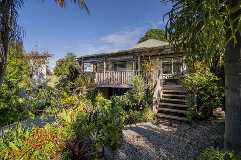 Photo of property in 19 Grange Road, Hahei, Whitianga, 3591