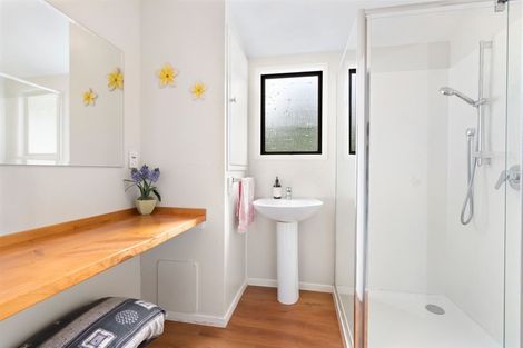 Photo of property in 315 Muriwai Road, Waimauku, 0881