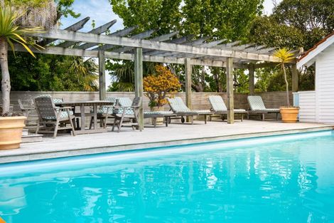 Photo of property in 7 Cobden Lane, Bluff Hill, Napier, 4110