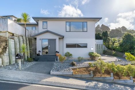 Photo of property in 4 Winifred Way, Belmont, Lower Hutt, 5010