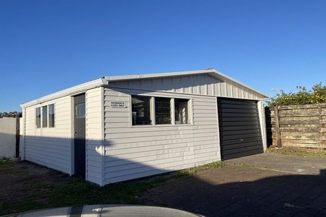 Photo of property in 132 Cascades Road, Pakuranga Heights, Auckland, 2010